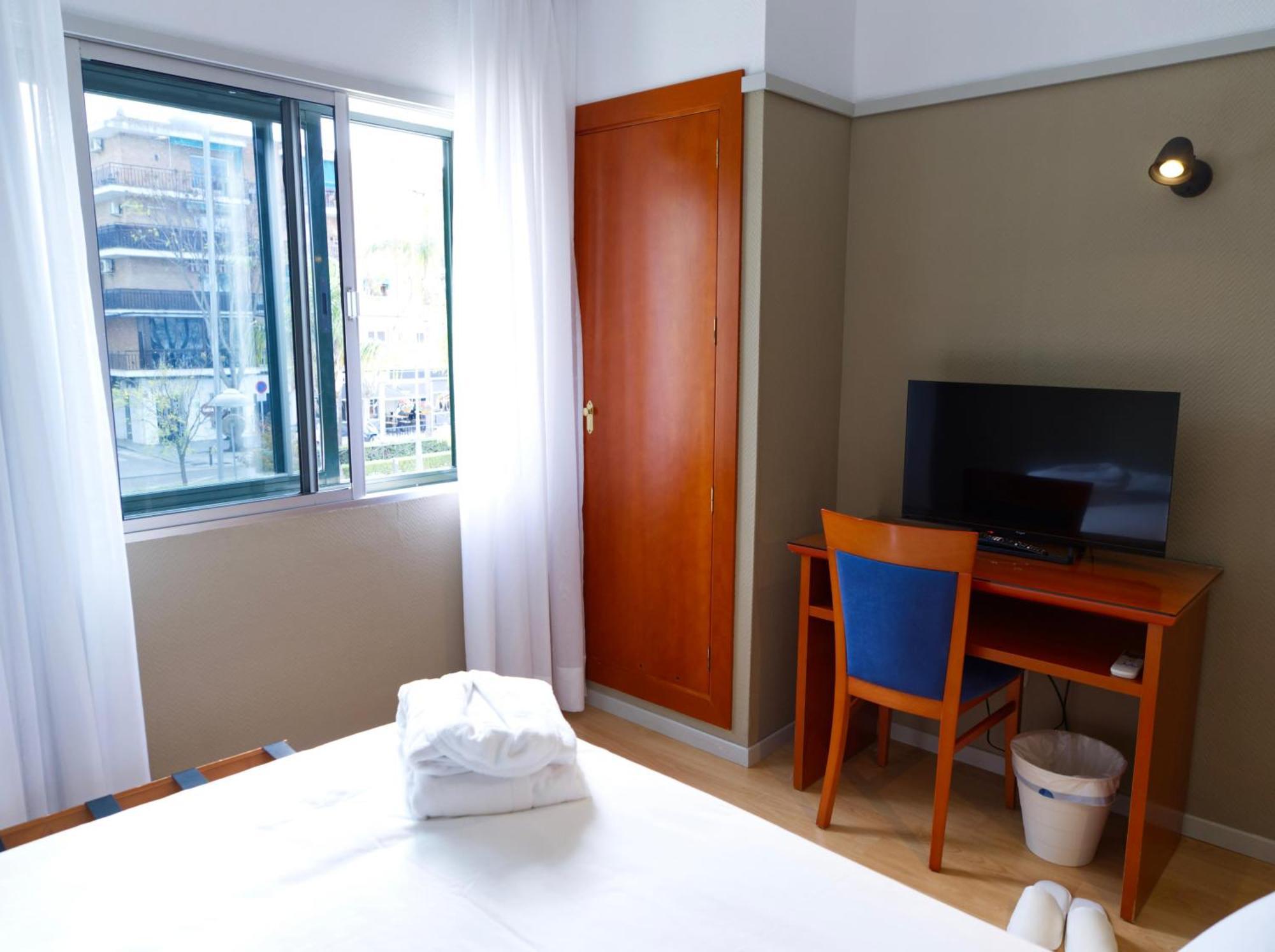 Hotel Ciudad Del Sol Écija Kültér fotó